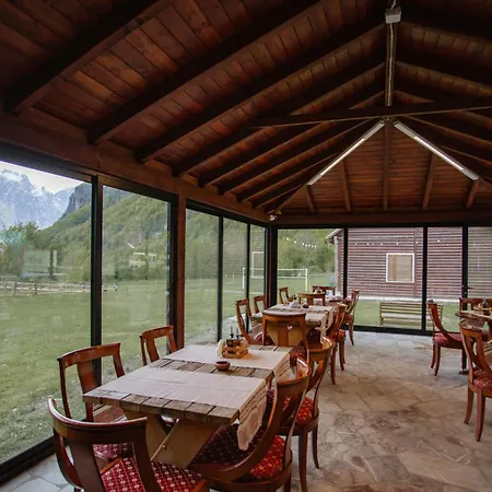 Вилла Shpija Ujevara E Vogel Тети